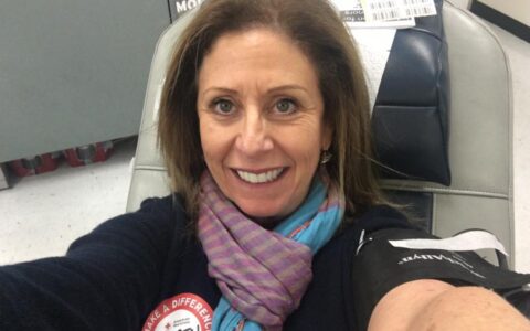 Karen's Blog - What's on Karen's Plate? - Karen Caplan gives blood